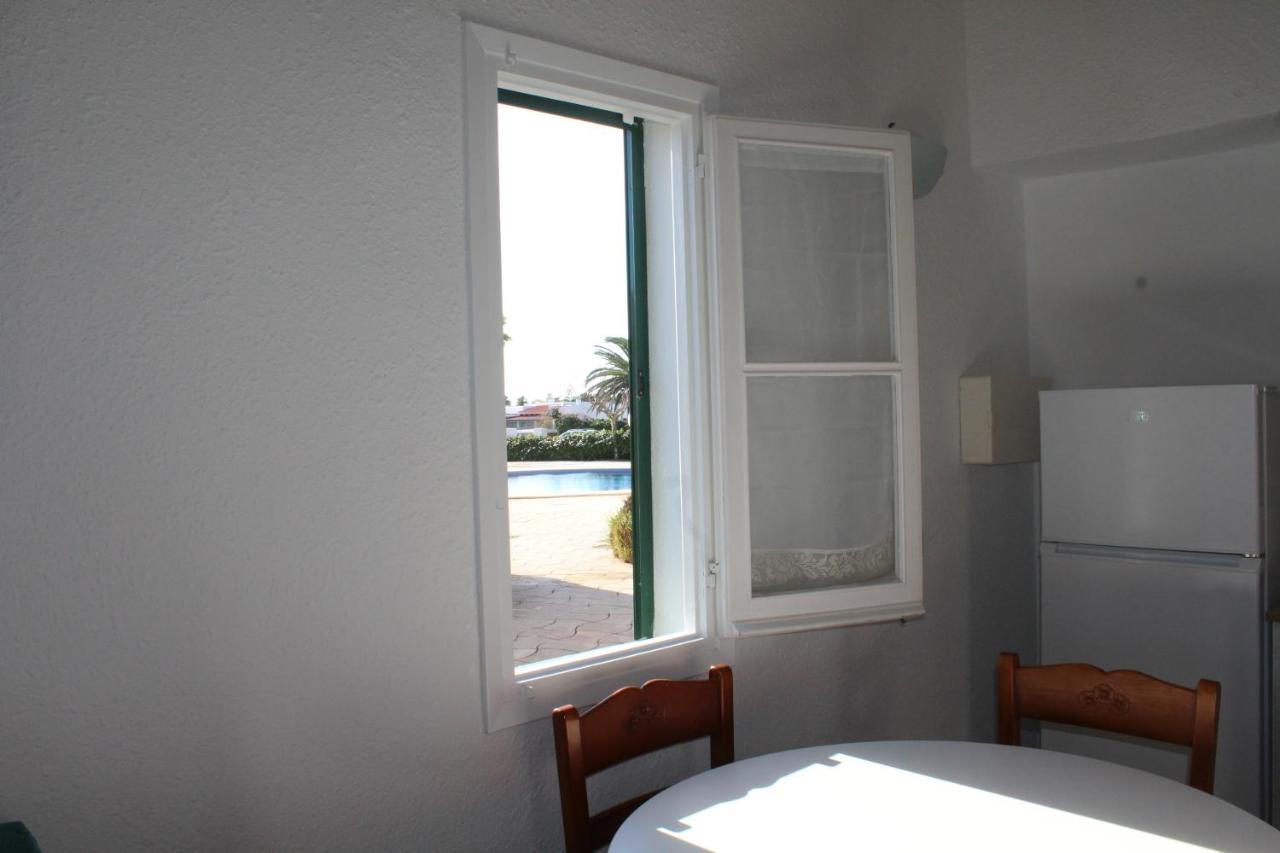 Apartamento Con Piscina En Ciudadela, Cala En Blanes Apartment Cala'N Blanes  Bagian luar foto
